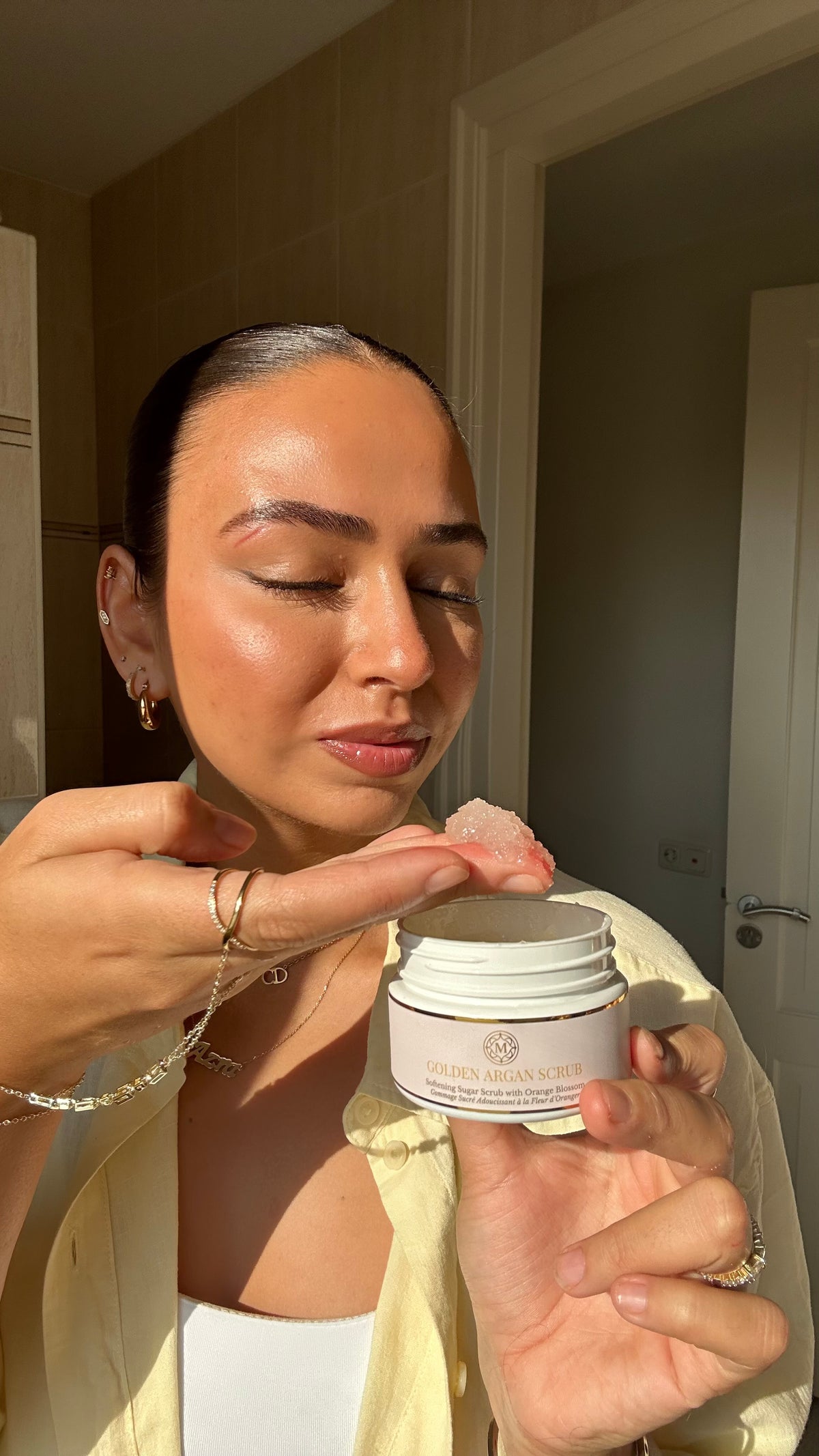 Golden Argan Scrub sugar scrub with orange blossom